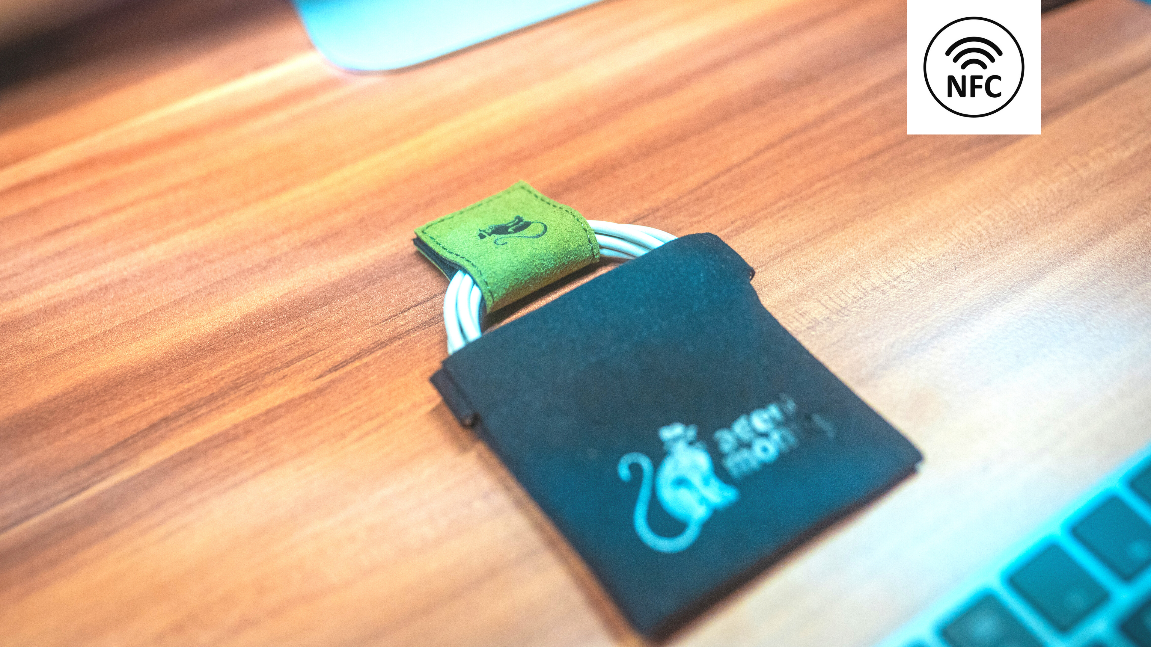 AgentSmart™️ | NFC Multitool Cable Organizer | Green